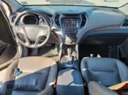 ✅ 2017 Hyundai Santa Fe Limited • VIN: KM8SN4HFXHU218070 • Лот: 70206695. Опубликован ранее на Copart с пробегом 118 755 миль. Бесплатный доступ к архиву аукционных продаж из США и подробный отчёт об истории автомобиля на DreamBid. Изображение 8.