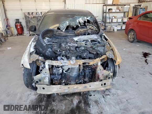 2024 Dodge Hornet GT with VIN ZACNDFAN2R3A14410, listed as a Copart auction lot 86628204 with Not provided miles and Non repairable. Bid and sale history available at DreamBid. Image 5.