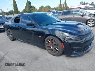 ✅ 2017 Dodge Charger R/T Scat Pack • VIN: 2C3CDXGJ0HH575817 • Lot: 43507987. Wystawiony na IAAI z przebiegiem 67 533 mil. Bezpłatny archiwum sprzedaży aukcyjnych z USA i szczegółowy raport historii pojazdu na DreamBid. Zdjęcie 1.