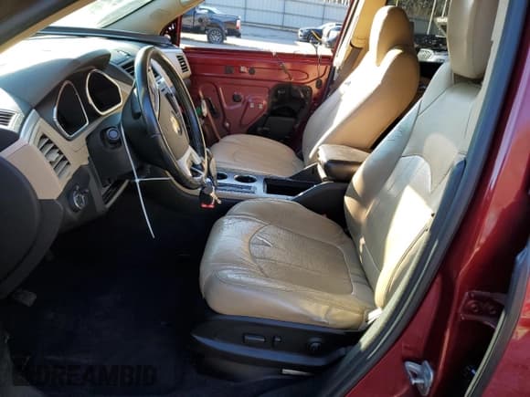 ✅ 2010 Chevrolet Traverse LTZ • VIN: 1GNLRHED0AJ231707 • Лот: 84605854. Опубликован ранее на Copart с пробегом 209 886 миль. Бесплатный доступ к архиву аукционных продаж из США и подробный отчёт об истории автомобиля на DreamBid. Изображение 7.