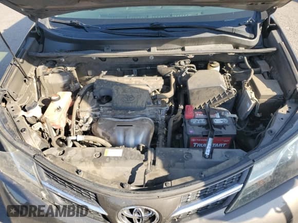 ✅ 2015 Toyota RAV4 XLE • VIN: JTMRFREV8FD141687 • Lot: 81857375. Wystawiony na Copart z przebiegiem 109 852 mil. Bezpłatny archiwum sprzedaży aukcyjnych z USA i szczegółowy raport historii pojazdu na DreamBid. Zdjęcie 12.