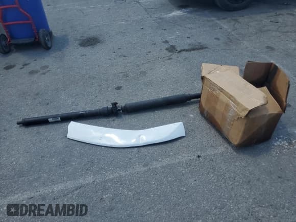 ✅ 2015 Dodge Charger SE • VIN: 2C3CDXBG9FH768265 • Лот: 65721825. Опубликован ранее на Copart с пробегом 218 266 миль. Бесплатный доступ к архиву аукционных продаж из США и подробный отчёт об истории автомобиля на DreamBid. Изображение 12.