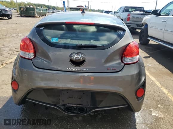 ✅ 2013 Hyundai Veloster Turbo • VIN: KMHTC6AEXDU086929 • Lot: 72161794. Wystawiony na Copart z przebiegiem 228 804 mil. Bezpłatny archiwum sprzedaży aukcyjnych z USA i szczegółowy raport historii pojazdu na DreamBid. Zdjęcie 6.