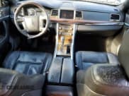 ✅ 2009 Lincoln MKS • VIN: 1LNHM93R89G618298 • Lot: 92400595. Listed on Copart with 112,837 mi. Free auction sales archive from the USA and detailed vehicle history report at DreamBid. Image 8.