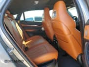 ✅ 2019 BMW X6 M • VIN: 5YMKW8C52K0Y74924 • Lot: 67857353. Wystawiony na Copart z przebiegiem Nie podano. Bezpłatny archiwum sprzedaży aukcyjnych z USA i szczegółowy raport historii pojazdu na DreamBid. Zdjęcie 10.