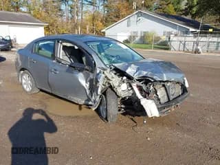 ✅ 2009 Nissan Sentra S FE+ • VIN: 3N1AB61E49L632370 • Lot: 43535792. Wystawiony na IAAI z przebiegiem 97 637 mil. Bezpłatny archiwum sprzedaży aukcyjnych z USA i szczegółowy raport historii pojazdu na DreamBid. Zdjęcie 1.