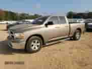 2009 Dodge 1500 SLT с VIN 1D3HB18P19S760094, выставлен на аукционе Copart как лот 82261944 с пробегом 122 424 миль миль и Списание • Salvage title. История ставок и продаж доступна на DreamBid. Изображение 1.