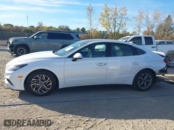 ✅ 2022 Hyundai Sonata SEL • VIN: KMHL14JA4NA167984 • Лот: 43449594. Опубликован ранее на IAAI с пробегом 17 970 миль. Бесплатный доступ к архиву аукционных продаж из США и подробный отчёт об истории автомобиля на DreamBid. Изображение 15.