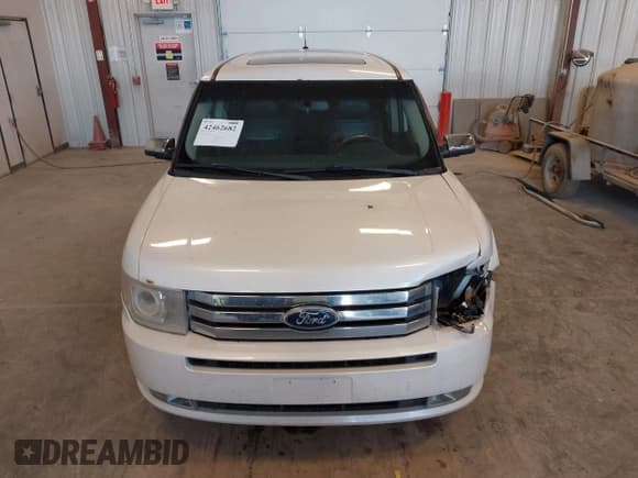 ✅ 2011 Ford Flex Limited • VIN: 2FMHK6DC7BBD05366 • Lot: 42462682. Listed on IAAI with 144,221 mi. Free auction sales archive from the USA and detailed vehicle history report at DreamBid. Image 12.
