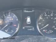 ✅ 2017 Nissan Rogue SV • VIN: JN8AT2MT8HW140693 • Lot: 43876295. Listed on IAAI with 213,601 mi. Free auction sales archive from the USA and detailed vehicle history report at DreamBid. Image 7.