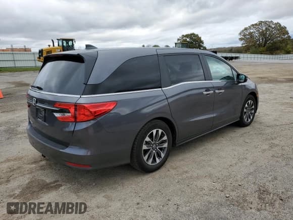 ✅ 2023 Honda Odyssey EX-L • VIN: 5FNRL6H62PB009871 • Lot: 82616135. Listed on Copart with 47,189 mi. Free auction sales archive from the USA and detailed vehicle history report at DreamBid. Image 3.