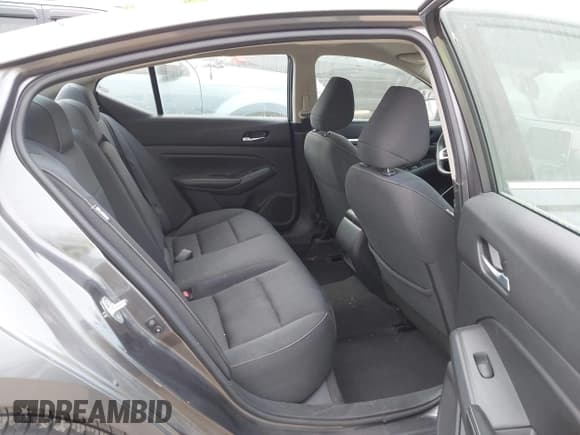 ✅ 2022 Nissan Altima SV • VIN: 1N4BL4DV7NN317318 • Lot: 43503122. Wystawiony na IAAI z przebiegiem 67 769 mil. Bezpłatny archiwum sprzedaży aukcyjnych z USA i szczegółowy raport historii pojazdu na DreamBid. Zdjęcie 8.