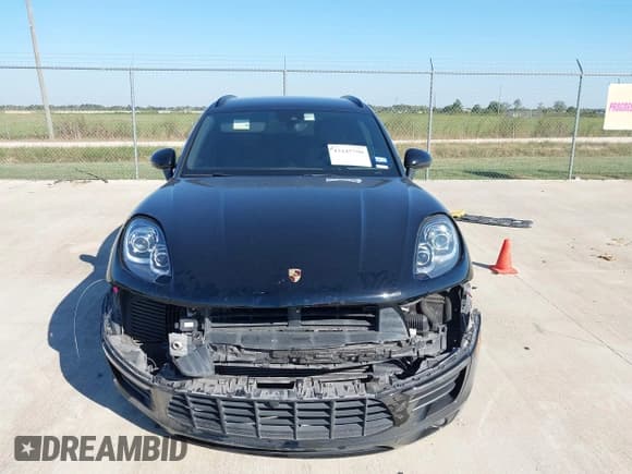 ✅ 2017 Porsche Macan • VIN: WP1AA2A52HLB81425 • Lot: 43445790. Listed on IAAI with 93,273 mi. Free auction sales archive from the USA and detailed vehicle history report at DreamBid. Image 12.