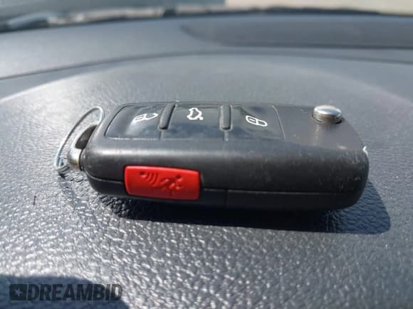 ✅ 2015 Volkswagen Jetta SE • VIN: 3VWD07AJ6FM312893 • Лот: 42553912. Опубликован ранее на IAAI с пробегом 115 913 миль. Бесплатный доступ к архиву аукционных продаж из США и подробный отчёт об истории автомобиля на DreamBid. Изображение 11.