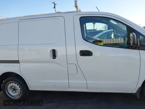 ✅ 2018 Nissan NV200 S • VIN: 3N6CM0KN9JK704330 • Lot: 41398802. Listed on IAAI with 158,999 mi. Free auction sales archive from the USA and detailed vehicle history report at DreamBid. Image 13.