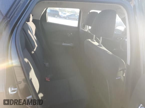 ✅ 2014 Nissan Juke S • VIN: JN8AF5MV8ET482961 • Lot: 81831975. Listed on Copart with 76,711 mi. Free auction sales archive from the USA and detailed vehicle history report at DreamBid. Image 10.