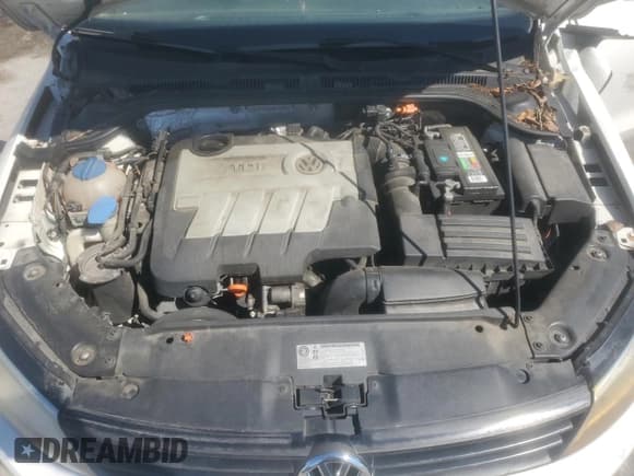 ✅ 2012 Volkswagen Jetta TDI • VIN: 3VWLL7AJ0CM359870 • Lot: 84229115. Listed on Copart with 214,130 mi. Free auction sales archive from the USA and detailed vehicle history report at DreamBid. Image 11.