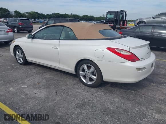 ✅ 2008 Toyota Solara SLE • VIN: 4T1FA38P98U137674 • Lot: 43713550. Listed on IAAI with 215,813 mi. Free auction sales archive from the USA and detailed vehicle history report at DreamBid. Image 3.