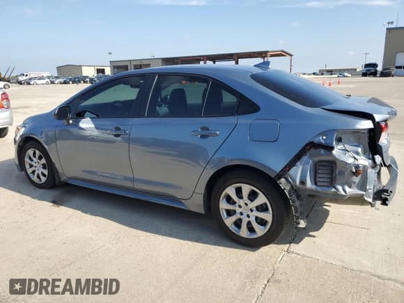 ✅ 2023 Toyota Corolla LE • VIN: 5YFB4MDE3PP036386 • Лот: 90039585. Опубликован ранее на Copart с пробегом 109 102 миль. Бесплатный доступ к архиву аукционных продаж из США и подробный отчёт об истории автомобиля на DreamBid. Изображение 2.
