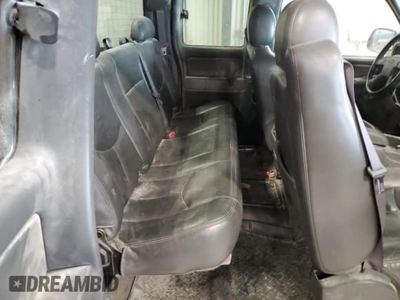 ✅ 2006 Chevrolet Silverado 1500 LT1 • VIN: 2GCEK19N061313549 • Лот: 85665234. Опубликован ранее на Copart с пробегом 213 029 миль. Бесплатный доступ к архиву аукционных продаж из США и подробный отчёт об истории автомобиля на DreamBid. Изображение 10.