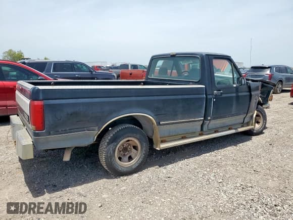 ✅ 1993 Ford F-150 • VIN: 1FTDF15N4PLA43226 • Lot: 56685005. Listed on Copart with 182,714 mi. Free auction sales archive from the USA and detailed vehicle history report at DreamBid. Image 3.