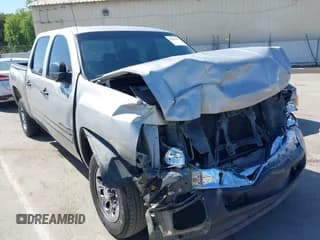 ✅ 2009 Chevrolet Silverado 1500 LT • VIN: 2GCEC23C491136342 • Lot: 42261432. Wystawiony na IAAI z przebiegiem 226 629 mil. Bezpłatny archiwum sprzedaży aukcyjnych z USA i szczegółowy raport historii pojazdu na DreamBid. Zdjęcie 1.