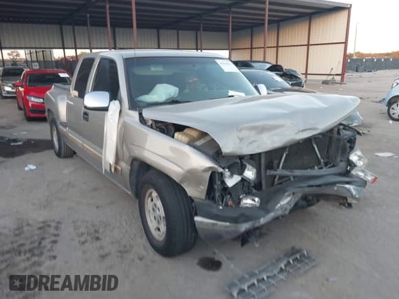 ✅ 2002 Chevrolet Silverado 1500 LS • VIN: 2GCEC19T021280039 • Лот: 43654091. Опубликован ранее на IAAI с пробегом 274 053 миль. Бесплатный доступ к архиву аукционных продаж из США и подробный отчёт об истории автомобиля на DreamBid. Изображение 1.