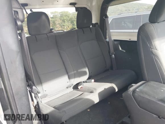 ✅ 2022 Jeep Wrangler Willys • VIN: 1C4GJXAN0NW152542 • Lot: 43302104. Listed on IAAI with 52,419 mi. Free auction sales archive from the USA and detailed vehicle history report at DreamBid. Image 8.