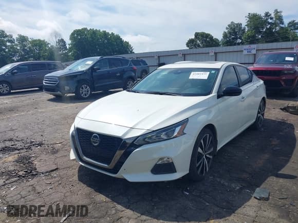 ✅ 2020 Nissan Altima SR • VIN: 1N4BL4CW4LC179238 • Лот: 42482433. Опубликован ранее на IAAI с пробегом 100 331 миль. Бесплатный доступ к архиву аукционных продаж из США и подробный отчёт об истории автомобиля на DreamBid. Изображение 17.