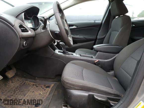 ✅ 2017 Chevrolet Cruze LT • VIN: 3G1BE5SM1HS560047 • Lot: 55565593. Listed on Copart with 49,602 mi. Free auction sales archive from the USA and detailed vehicle history report at DreamBid. Image 7.