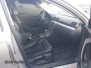 ✅ 2008 Volkswagen Passat Komfort • VIN: WVWLK73C28E213455 • Lot: 43788180. Listed on IAAI with 109,984 mi. Free auction sales archive from the USA and detailed vehicle history report at DreamBid. Image 5.