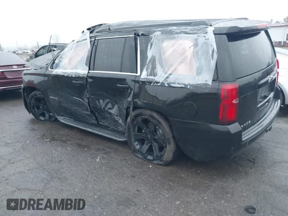 ✅ 2018 Chevrolet Tahoe LT • VIN: 1GNSKBKC5JR259223 • Lot: 40842006. Listed on IAAI with 185,943 mi. Free auction sales archive from the USA and detailed vehicle history report at DreamBid. Image 3.