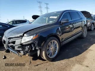 ✅ 2019 Lincoln MKT Reserve • VIN: 2LMHJ5ATXKBL02029 • Lot: 48080475. Wystawiony na Copart z przebiegiem 204 164 mil. Bezpłatny archiwum sprzedaży aukcyjnych z USA i szczegółowy raport historii pojazdu na DreamBid. Zdjęcie 1.