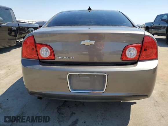 ✅ 2012 Chevrolet Malibu 1LT • VIN: 1G1ZC5E09CF335322 • Lot: 62685024. Listed on Copart with 98,095 mi. Free auction sales archive from the USA and detailed vehicle history report at DreamBid. Image 6.