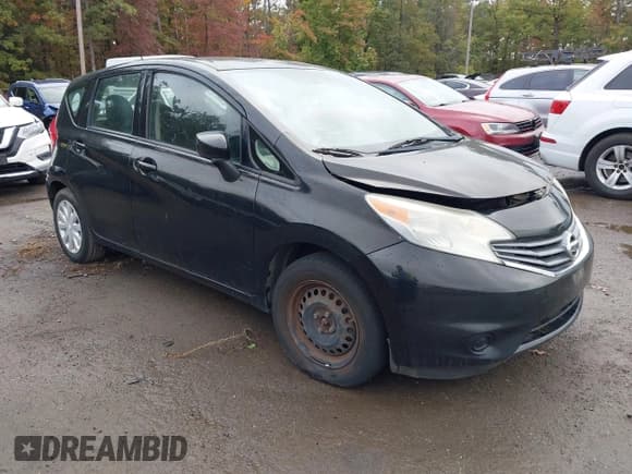 ✅ 2016 Nissan Note SV • VIN: 3N1CE2CP4GL357376 • Lot: 43442683. Listed on IAAI with 197,308 mi. Free auction sales archive from the USA and detailed vehicle history report at DreamBid. Image 1.
