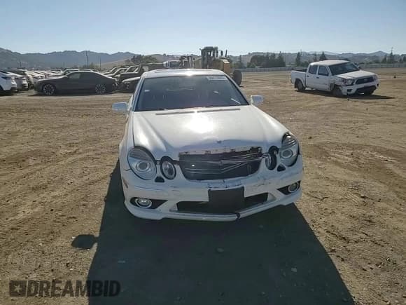 ✅ 2009 Mercedes-Benz E 350 Luxury • VIN: WDBUF56X29B391525 • Lot: 69470605. Listed on Copart with 110,785 mi. Free auction sales archive from the USA and detailed vehicle history report at DreamBid. Image 13.