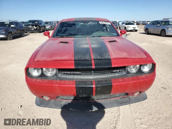 ✅ 2012 Dodge Challenger SRT-8 392 • VIN: 2C3CDYCJ7CH155511 • Lot: 86249734. Wystawiony na Copart z przebiegiem 140 382 mil. Bezpłatny archiwum sprzedaży aukcyjnych z USA i szczegółowy raport historii pojazdu na DreamBid. Zdjęcie 5.