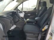 ✅ 2023 Ford Transit Connect XLT • VIN: NM0LS7T28P1560282 • Lot: 82122835. Wystawiony na Copart z przebiegiem 52 441 mil. Bezpłatny archiwum sprzedaży aukcyjnych z USA i szczegółowy raport historii pojazdu na DreamBid. Zdjęcie 7.