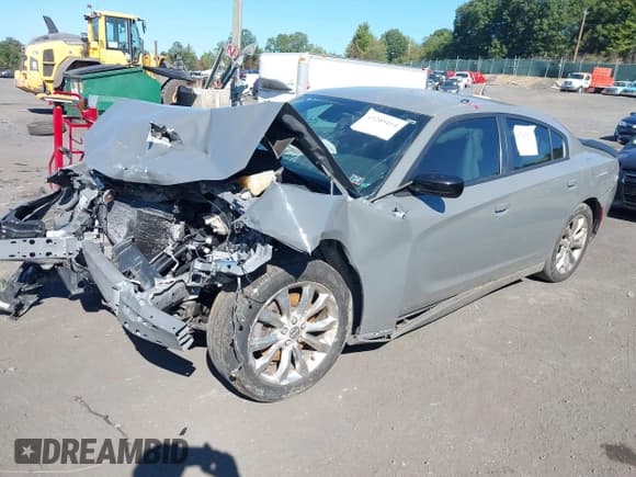 ✅ 2018 Dodge Charger GT • VIN: 2C3CDXJG2JH224491 • Lot: 43205414. Wystawiony na IAAI z przebiegiem 118 876 mil. Bezpłatny archiwum sprzedaży aukcyjnych z USA i szczegółowy raport historii pojazdu na DreamBid. Zdjęcie 2.