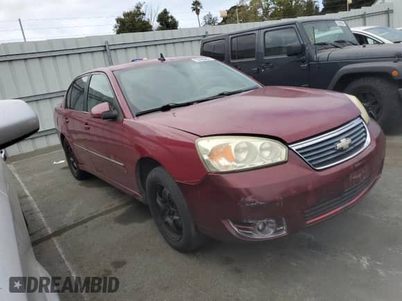 2006 Chevrolet Malibu 2LT z VIN 1G1ZT53886F251912, wystawiony jako Copart lot #72185264 z przebiegiem 254 072 mil mil oraz Czysty tytuł • Clean title. Historia ofert i sprzedaży dostępna na DreamBid. Obrazek 4.