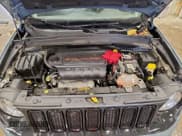 ✅ 2018 Jeep Renegade Sport • VIN: ZACCJBAB9JPH69713 • Lot: 94594195. Wystawiony na Copart z przebiegiem 69 783 mil. Bezpłatny archiwum sprzedaży aukcyjnych z USA i szczegółowy raport historii pojazdu na DreamBid. Zdjęcie 12.