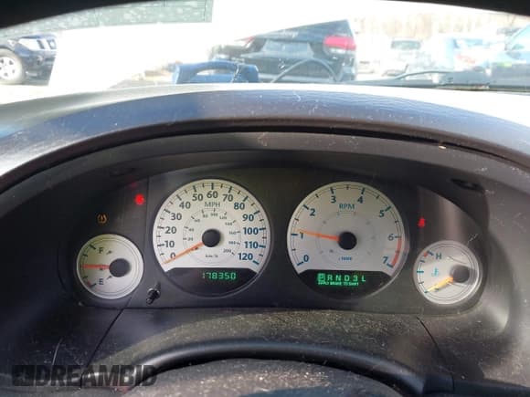 ✅ 2006 Chrysler Town & Country Touring • VIN: 2A4GP54L36R806029 • Lot: 43788386. Wystawiony na IAAI z przebiegiem 178 350 mil. Bezpłatny archiwum sprzedaży aukcyjnych z USA i szczegółowy raport historii pojazdu na DreamBid. Zdjęcie 7.