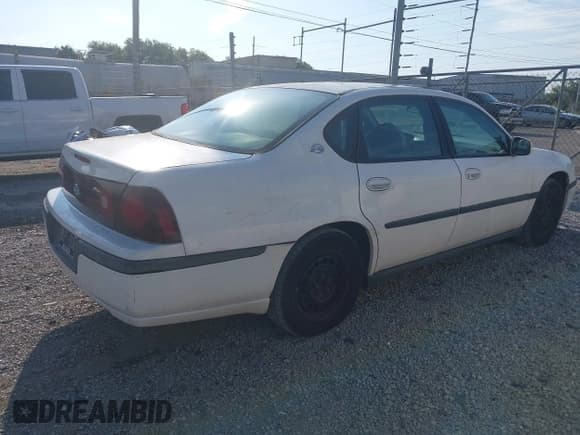 ✅ 2001 Chevrolet Impala • VIN: 2G1WF52E519156341 • Лот: 43111795. Опубликован ранее на IAAI с пробегом Не указан. Бесплатный доступ к архиву аукционных продаж из США и подробный отчёт об истории автомобиля на DreamBid. Изображение 4.