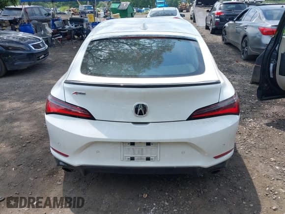 ✅ 2024 Acura Integra Technology • VIN: 19UDE4H61RA012072 • Lot: 42608969. Listed on IAAI with 32,517 mi. Free auction sales archive from the USA and detailed vehicle history report at DreamBid. Image 16.