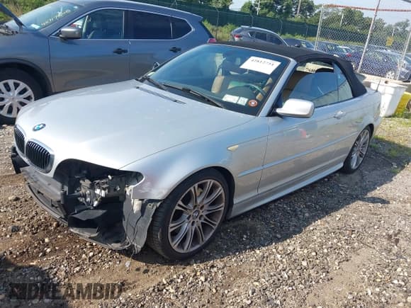 ✅ 2005 BMW 3 Series 330Ci • VIN: WBABW53455PJ96919 • Lot: 42812751. Listed on IAAI with 132,890 mi. Free auction sales archive from the USA and detailed vehicle history report at DreamBid. Image 2.
