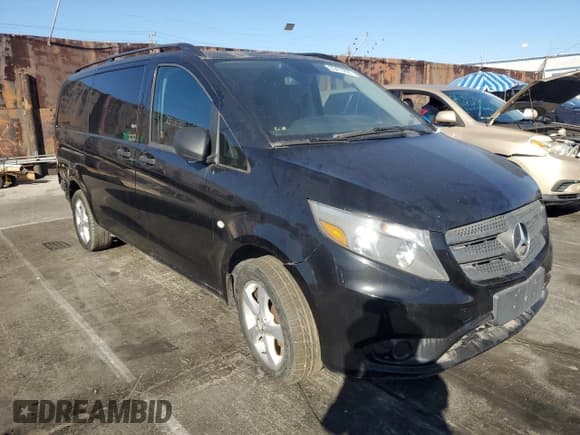 ✅ 2016 Mercedes-Benz Metris Passenger • VIN: WD4PG2EE9G3128892 • Lot: 85419295. Listed on Copart with 169,299 mi. Free auction sales archive from the USA and detailed vehicle history report at DreamBid. Image 4.