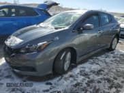 ✅ 2025 Nissan LEAF S • VIN: 1N4AZ1BVXSC560303 • Лот: 45172565. Опубликован ранее на Copart с пробегом 6 902 миль. Бесплатный доступ к архиву аукционных продаж из США и подробный отчёт об истории автомобиля на DreamBid. Изображение 1.