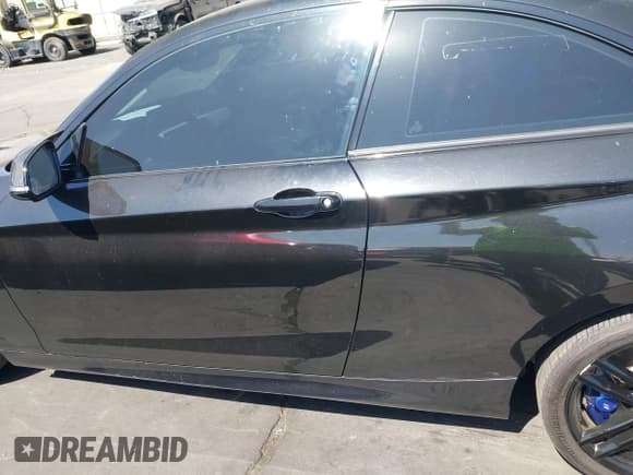 ✅ 2018 BMW 2 Series M240i • VIN: WBA2J5C53JVC07299 • Lot: 42889146. Listed on IAAI with 67,909 mi. Free auction sales archive from the USA and detailed vehicle history report at DreamBid. Image 15.