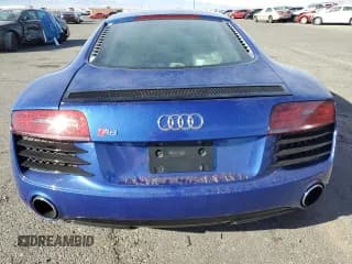 ✅ 2015 Audi R8 • VIN: WUAAUAFG3F7002069 • Lot: 85268574. Wystawiony na Copart z przebiegiem 58 023 mil. Bezpłatny archiwum sprzedaży aukcyjnych z USA i szczegółowy raport historii pojazdu na DreamBid. Zdjęcie 6.