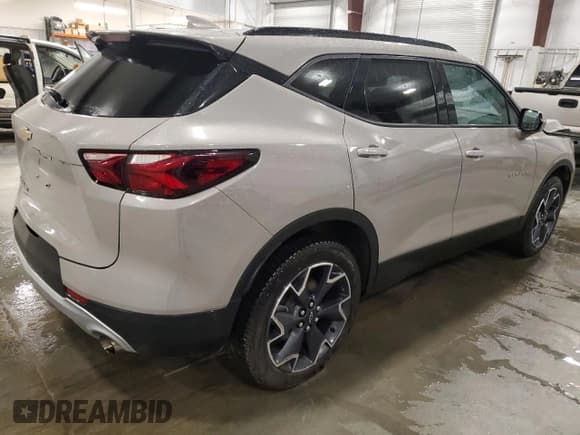 ✅ 2021 Chevrolet Blazer LT • VIN: 3GNKBJRS8MS566409 • Лот: 82422465. Опубликован ранее на Copart с пробегом 40 079 миль. Бесплатный доступ к архиву аукционных продаж из США и подробный отчёт об истории автомобиля на DreamBid. Изображение 3.
